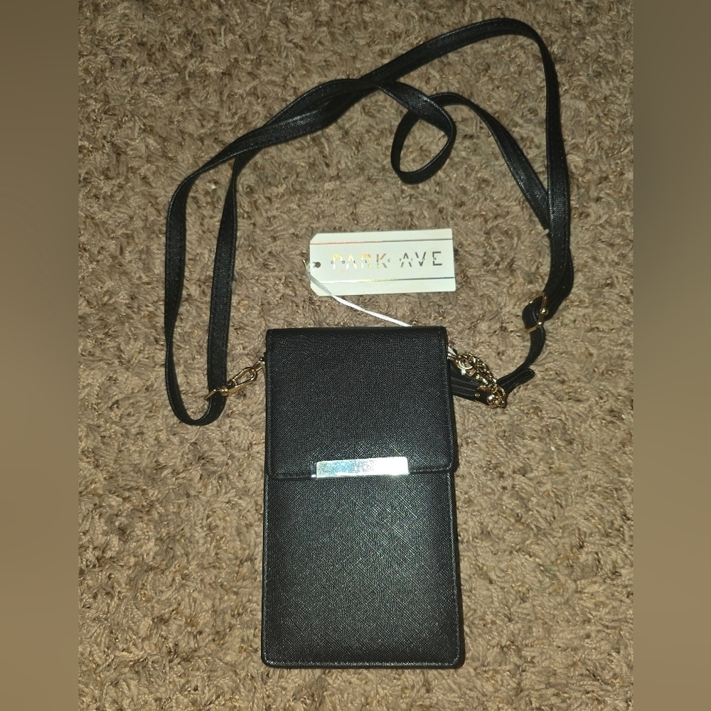 Park Ave. Black Crossbody Phone Case Purse